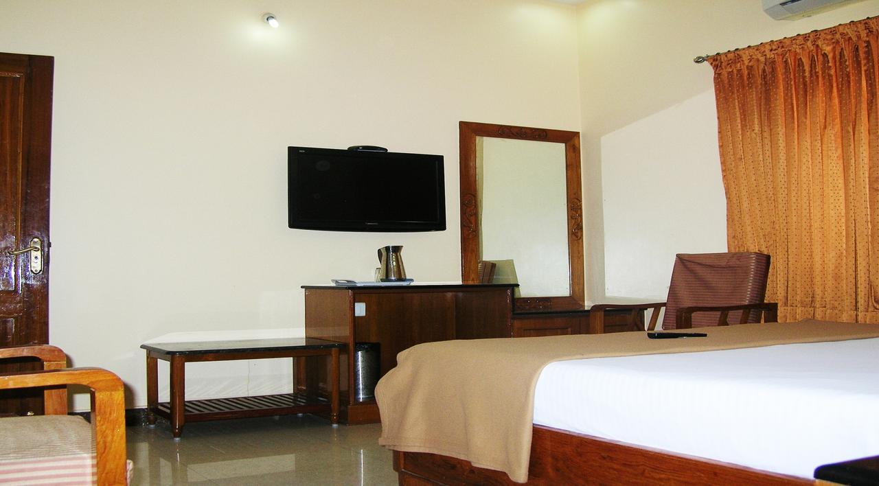 Athidhi Residency Hotel Tirupati Ngoại thất bức ảnh