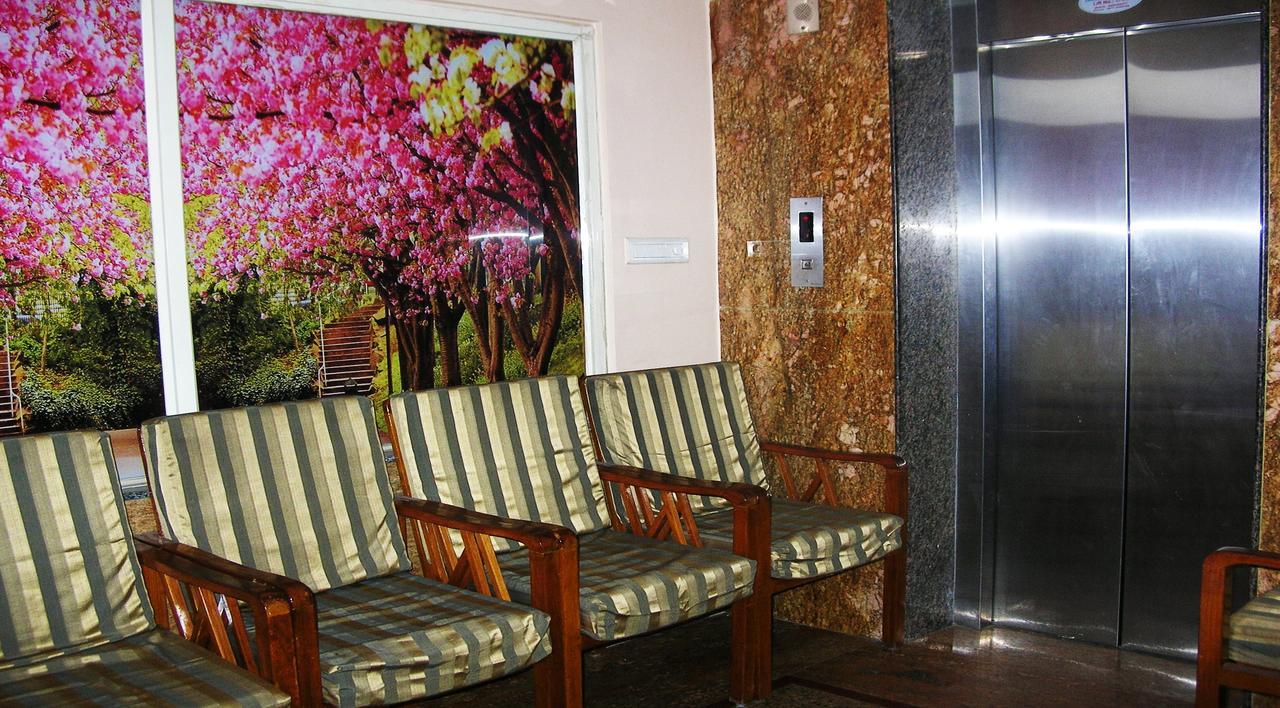 Athidhi Residency Hotel Tirupati Ngoại thất bức ảnh