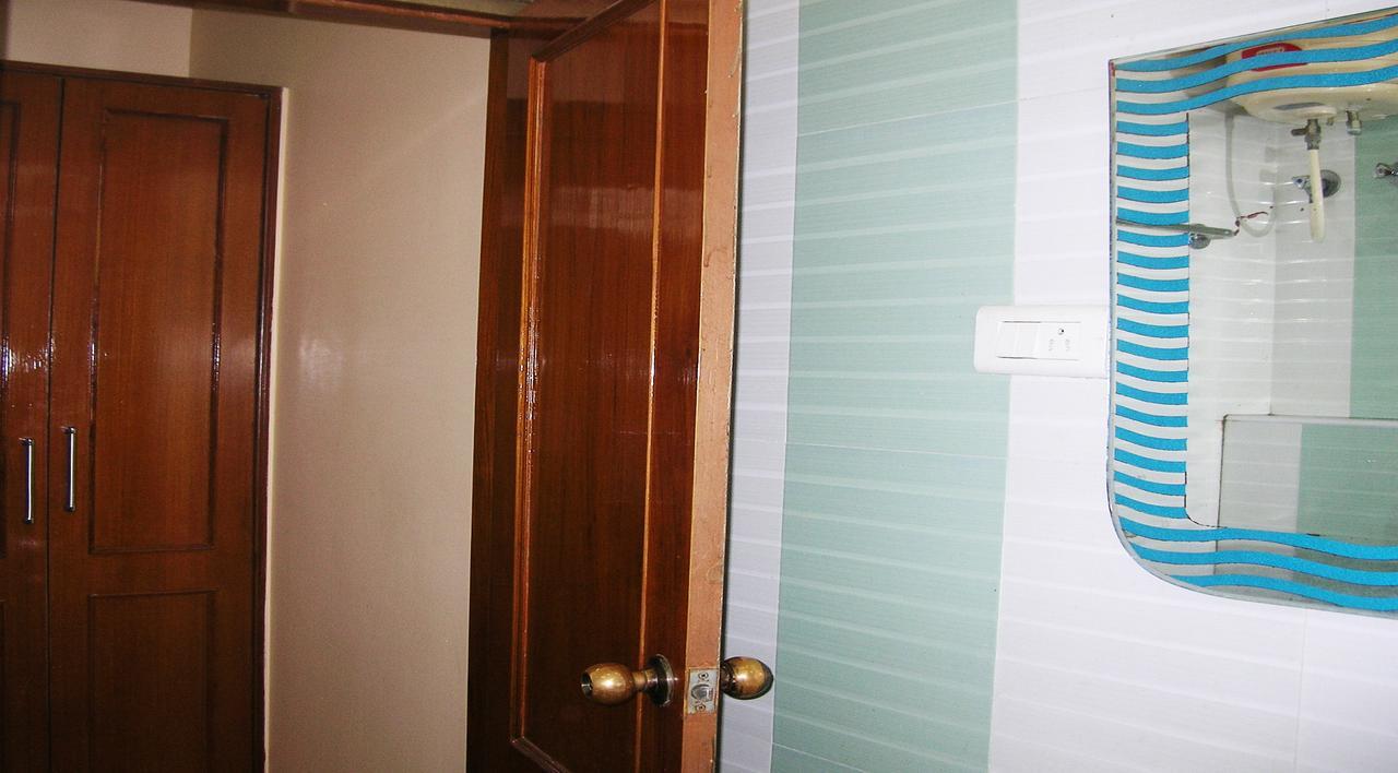 Athidhi Residency Hotel Tirupati Ngoại thất bức ảnh